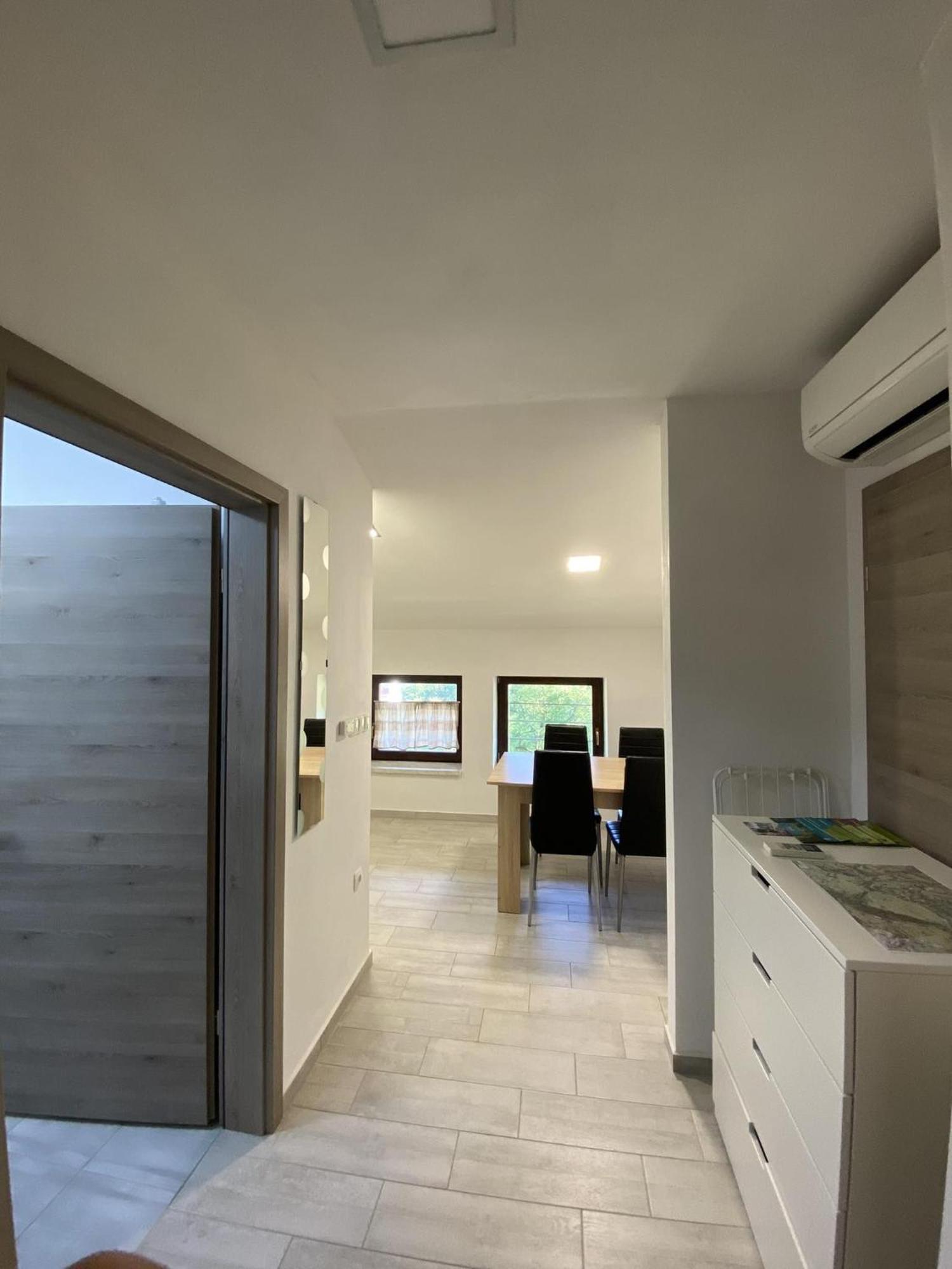 Apartma Logar Kobarid Exterior foto